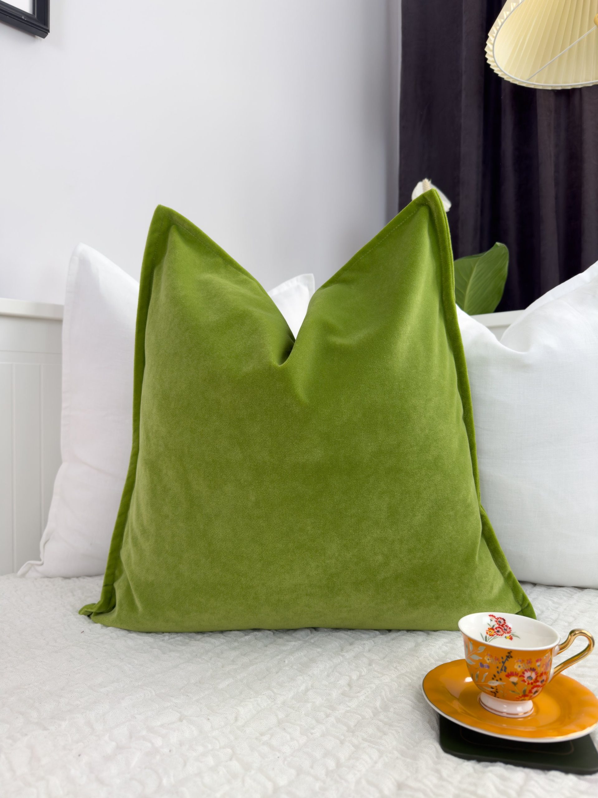 Luxury Velvet Apple Green Pillow Cover, Grass Green Cushion Cover, Apple Green Pillowcase (all Sizes)