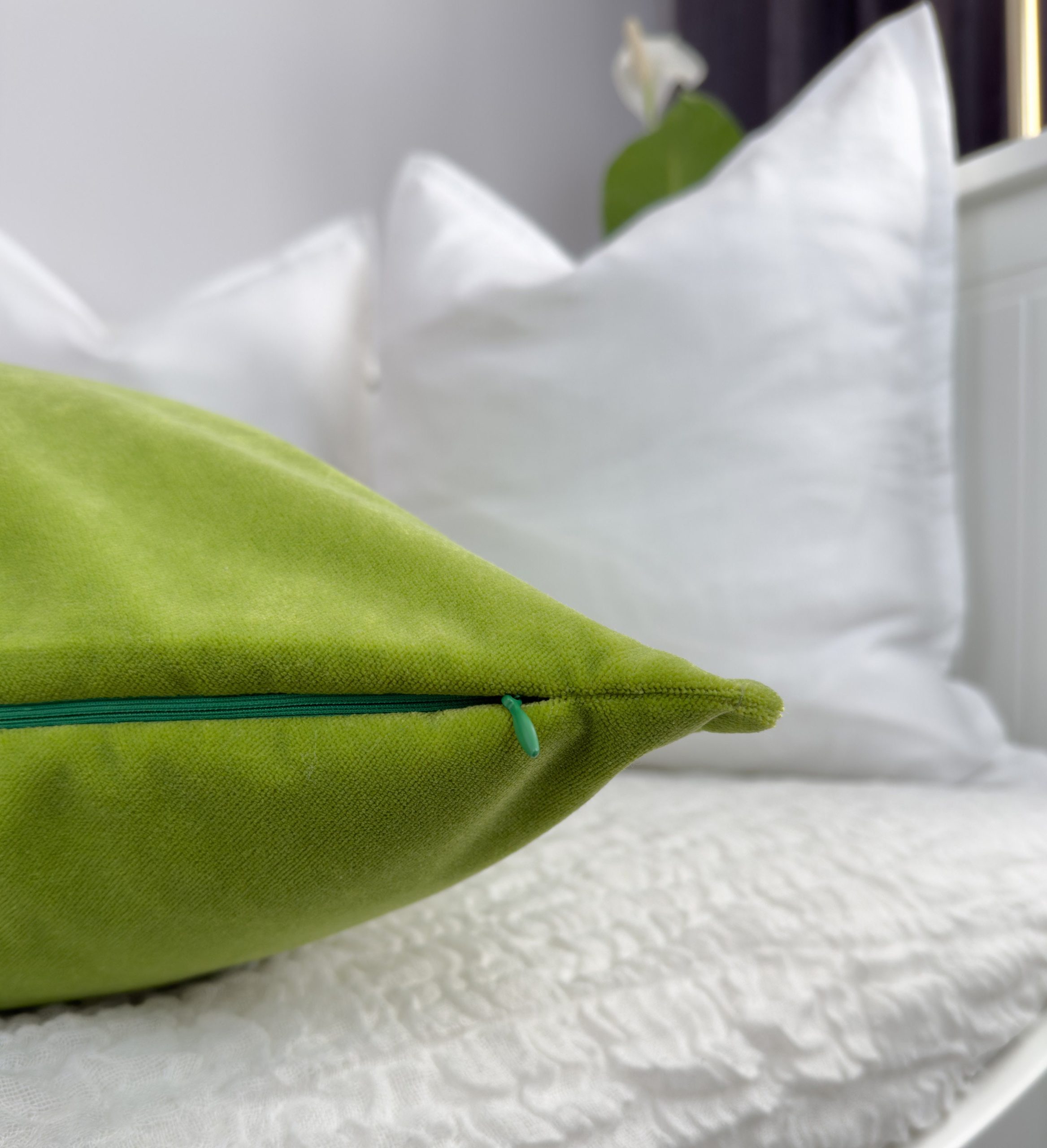 Luxury Velvet Apple Green Pillow Cover, Grass Green Cushion Cover, Apple Green Pillowcase (all Sizes)