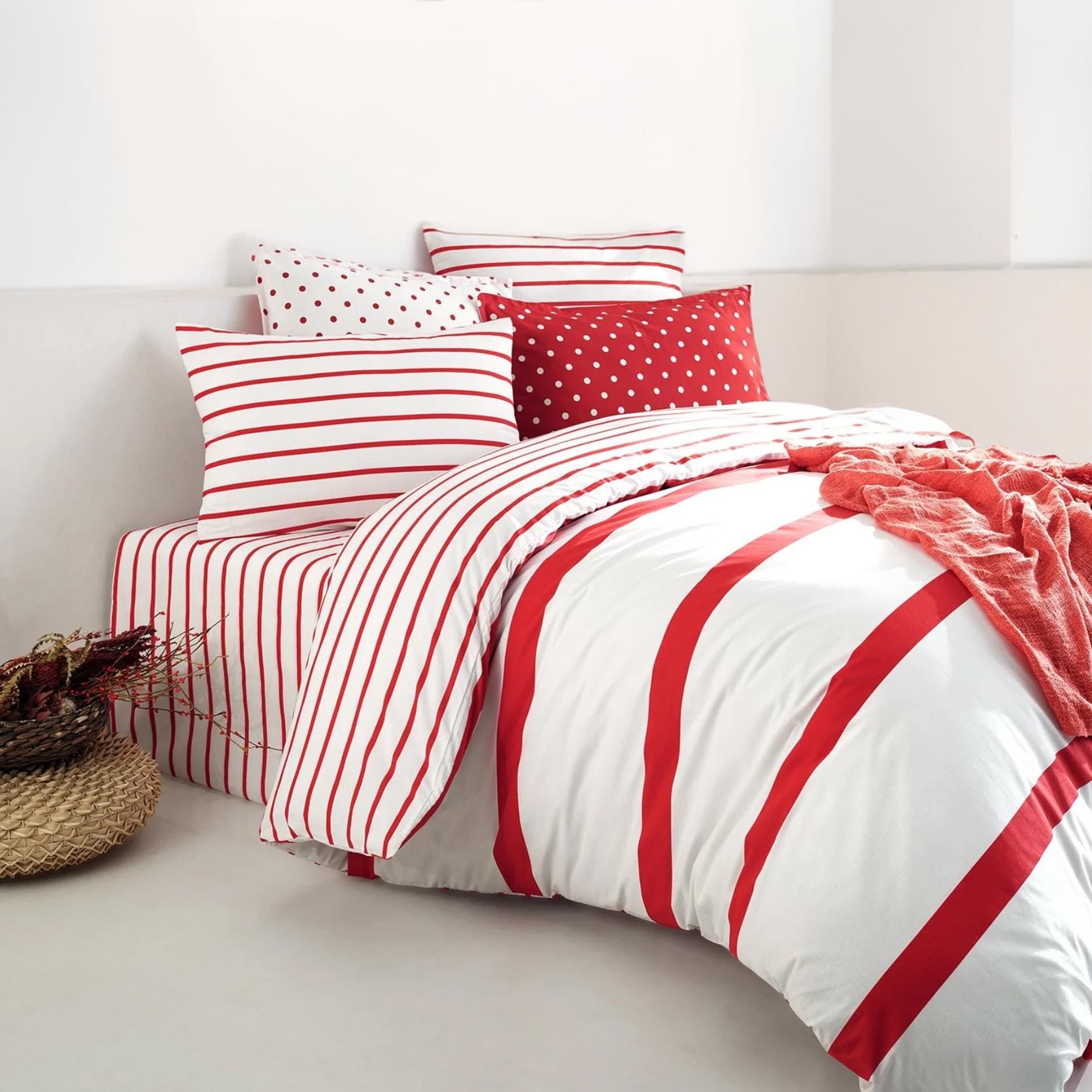 100% Cotton Duvet Cover Set Red & White Striped Bedding Set For Bedroom Mattress Cover (multiple Size Options Available)