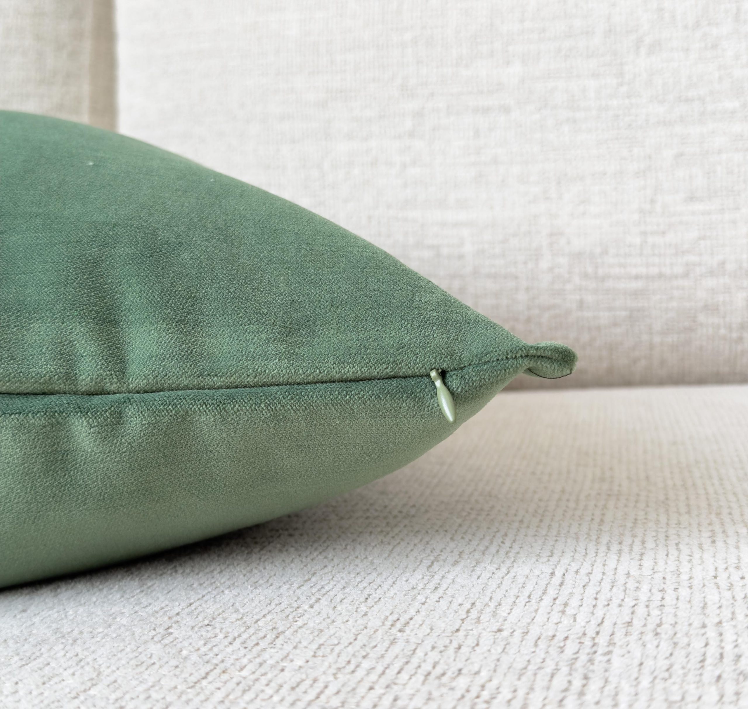 Velvet Sage Green Cushion Cover Decorative Moss Green Sofa Cushion Soft Cotton Velvet Lumbar Cushion For Couch Or Bed